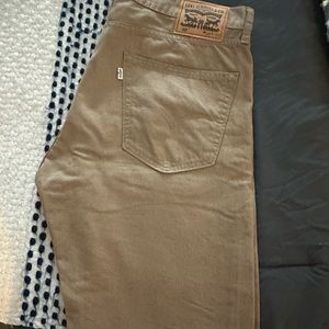 Men’s Levi’s jeans